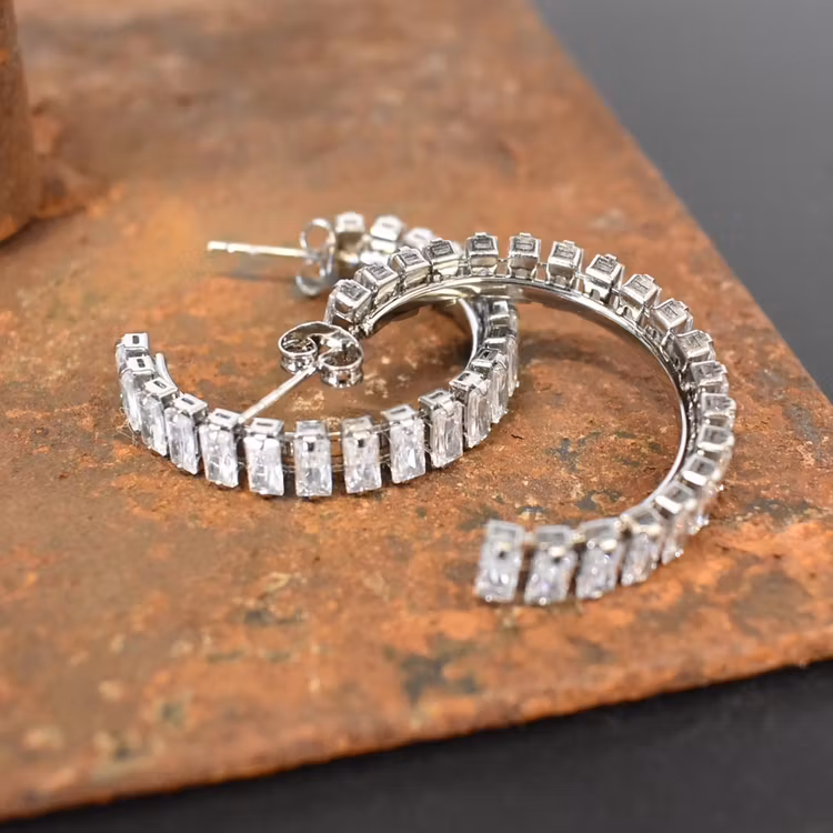 Örhänge Glam Rund SILVER
