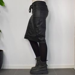 Kjol Vaxad SVART