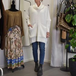 Stickad Tröja med Fickor Over Sized ECRU