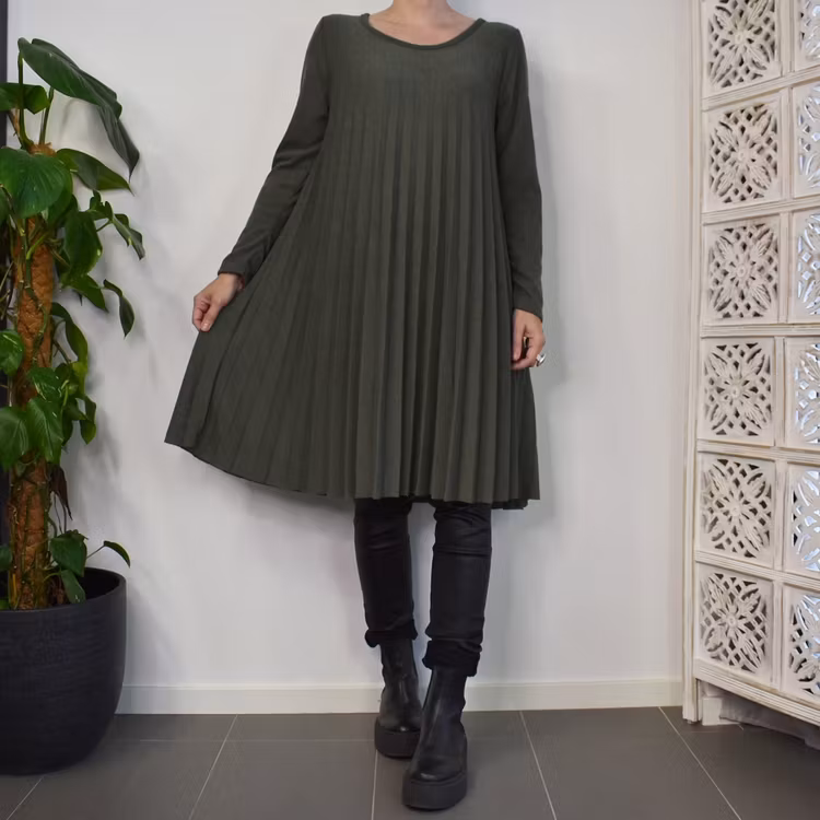 Klänning Jasmin Plisserad MILITARY - Marta du Chateau