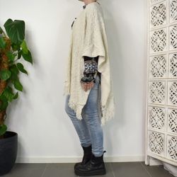 Poncho-sjal Mönsterstickad BEIGE