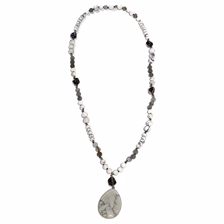 Halsband Phoeby VIT- The Moshi