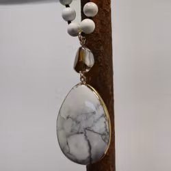 Halsband Phoeby VIT- The Moshi