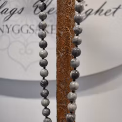 Halsband Daisy GRÅ - The Moshi
