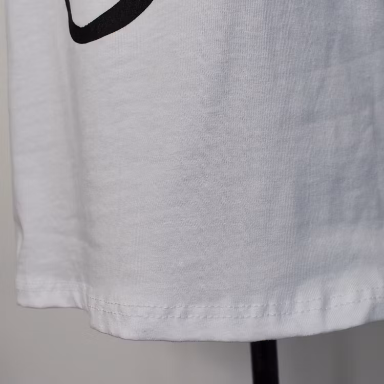 T-shirt Girl VIT - Estee Brown