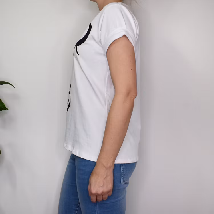 T-shirt Girl VIT - Estee Brown