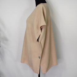Stickad Ponchotröja med Knappar BEIGE