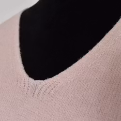 Stickad Ponchotröja med Knappar ROSA