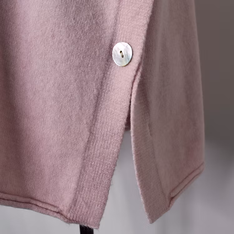 Stickad Ponchotröja med Knappar ROSA