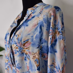 Blus Estie Mönstrad BLÅ - Mix By Heart