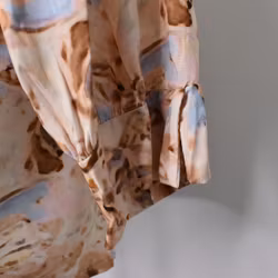 Blus Estie Mönstrad BEIGE - Mix By Heart