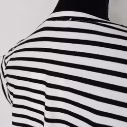 T-shirt Randig VIT/SVART