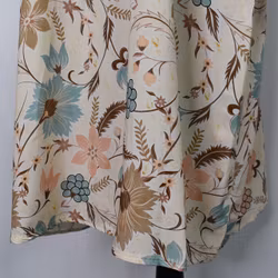 Klänning Eva Blommig BEIGE - Marta du Chateau