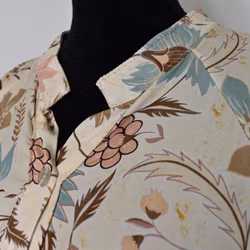 Klänning Eva Blommig BEIGE - Marta du Chateau