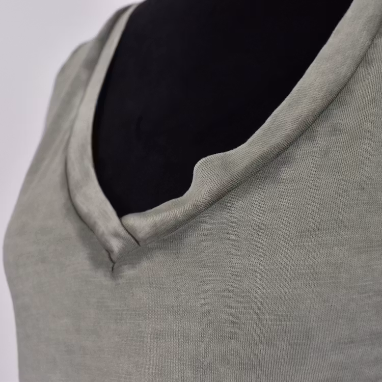 T-shirt KAKI - Stajl Agenturer