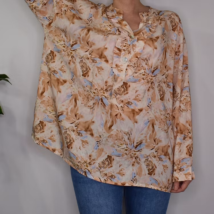 Blus Estie Mönstrad BEIGE - Mix By Heart