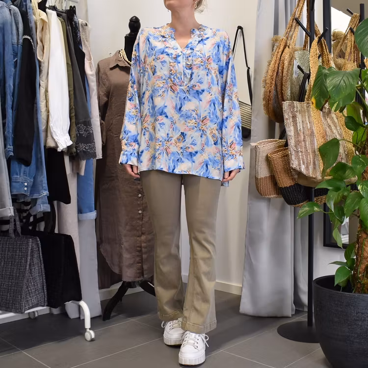 Blus Estie Mönstrad BLÅ - Mix By Heart