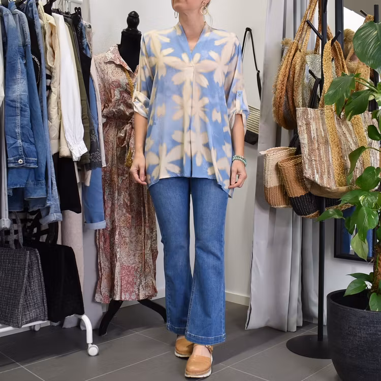 Blus Claudia Leaf LJUSBLÅ - Stajl Agenturer