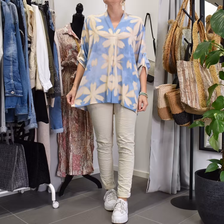 Blus Claudia Leaf LJUSBLÅ - Stajl Agenturer