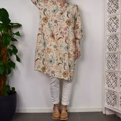 Klänning Eva Blommig BEIGE - Marta du Chateau