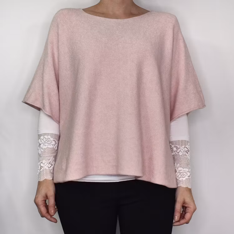 Stickad Ponchotröja ROSE