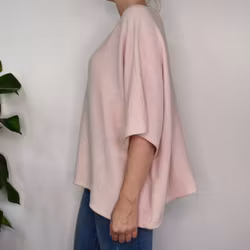 Stickad Ponchotröja ROSE