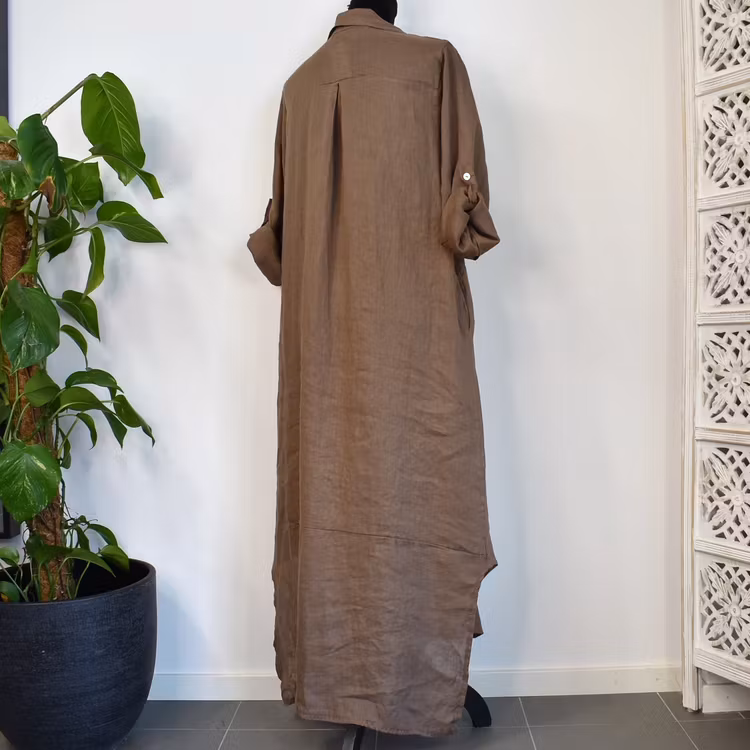 Lång skjortklänning i linne BRUN FANGO