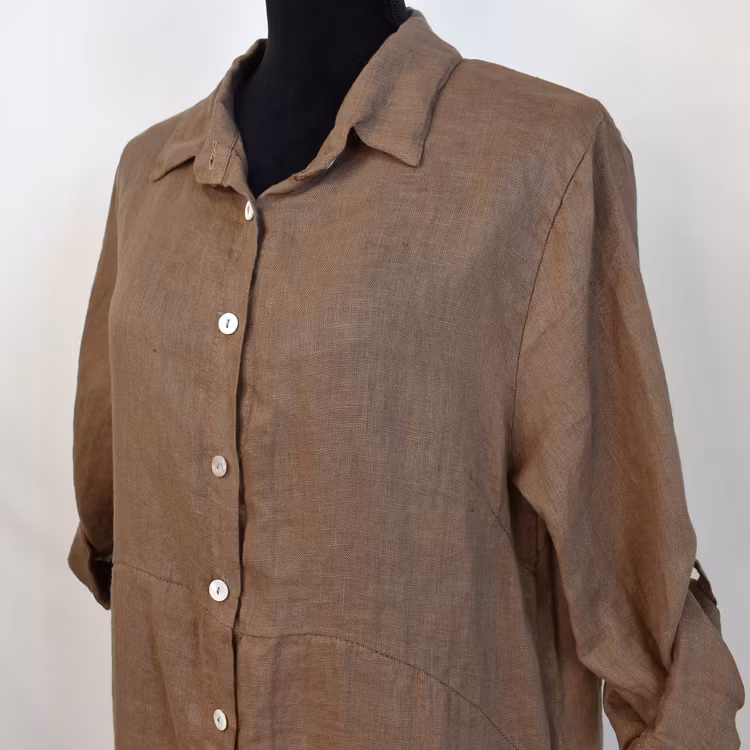 Lång skjortklänning i linne BRUN FANGO