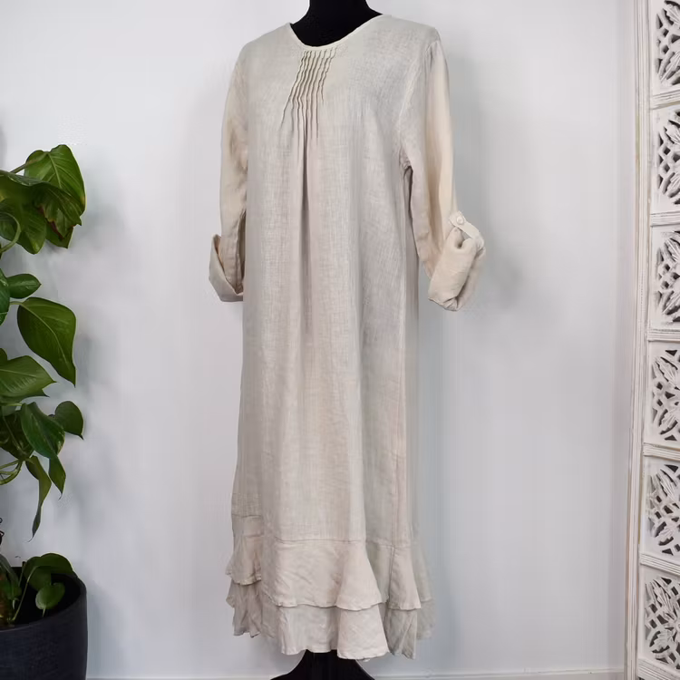 Linneklänning med volang LJUSBEIGE