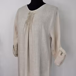 Linneklänning med volang LJUSBEIGE