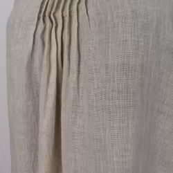 Linneklänning med volang LJUSBEIGE