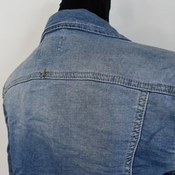 Jeansjacka med knappar BLÅ - Place du Jour
