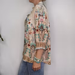 Blus Unnur Blommig BEIGE - Marta du Chateau