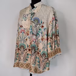 Blus Unnur Blommig BEIGE - Marta du Chateau