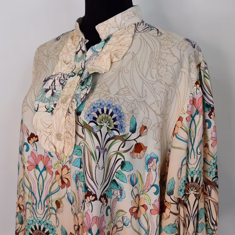 Blus Unnur Blommig BEIGE - Marta du Chateau