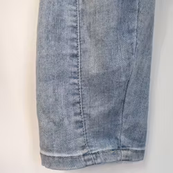 SECOND HAND Baggy Jeans LJUS BLÅ Storlek 34 - Place du Jour