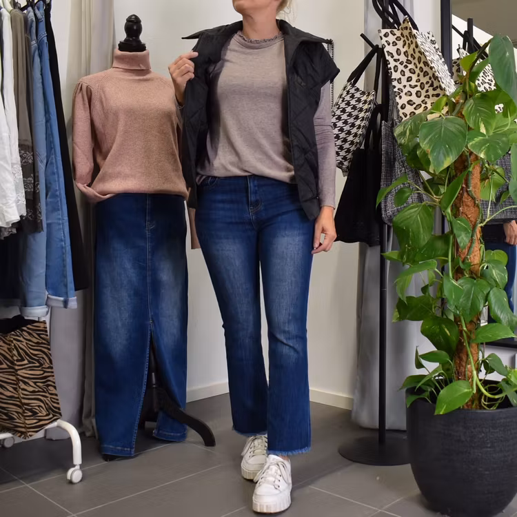 Jeans Flare med Fransar MÖRK BLÅ - 3D Denim