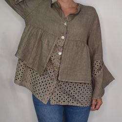 Linneskjorta med spets TAUPE