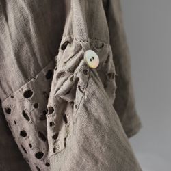 Linneskjorta med spets TAUPE