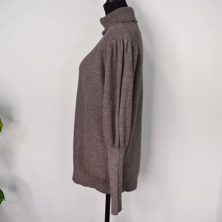 Stickad Polotröja Med Puffärm TAUPE
