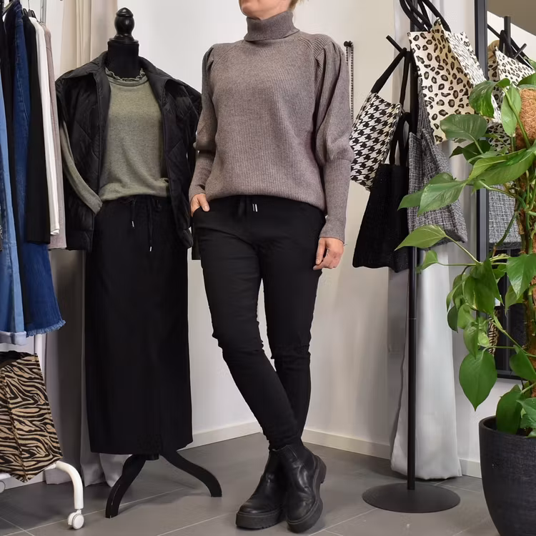 Stickad Polotröja Med Puffärm TAUPE