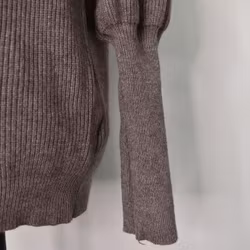 Stickad Polotröja Med Puffärm TAUPE