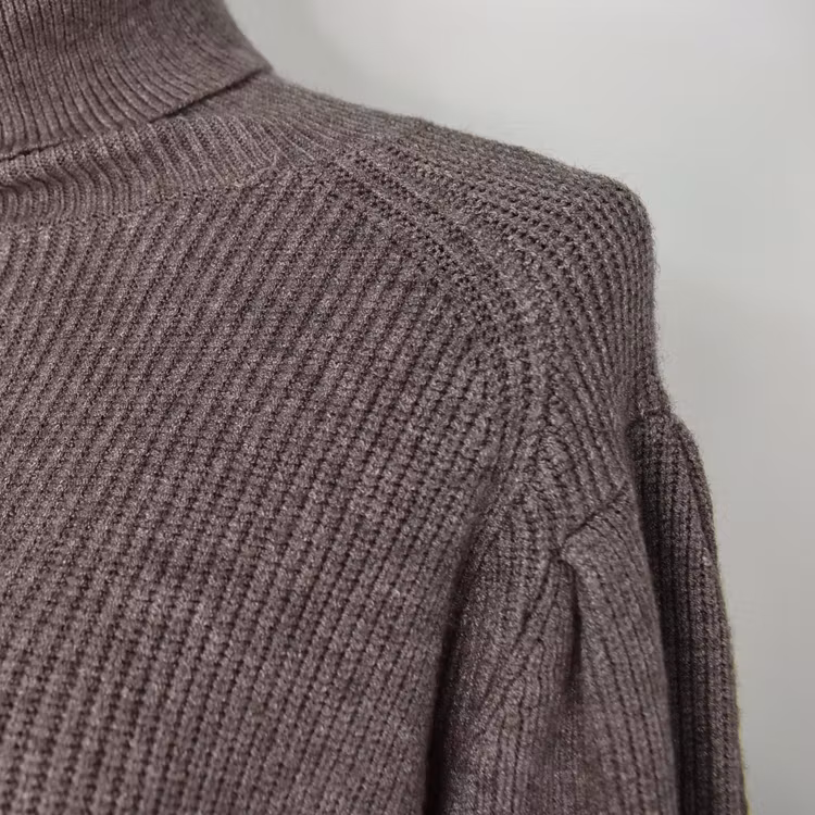 Stickad Polotröja Med Puffärm TAUPE