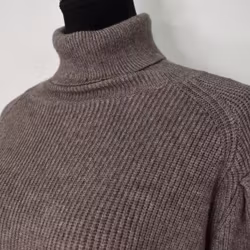 Stickad Polotröja Med Puffärm TAUPE