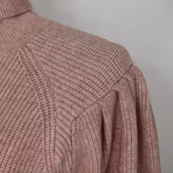 Stickad Polotröja Med Puffärm ROSE