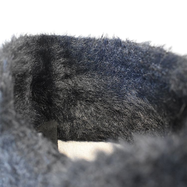 Pannband Fluffigt SVART