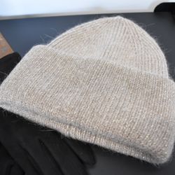 Stickad Mössa Glitter TAUPE