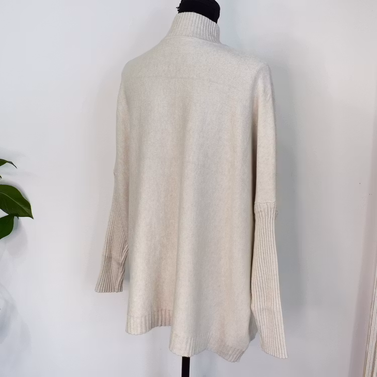 Finstickad Tröja Over Sized BEIGE