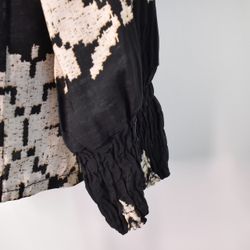 Blus Mayra Mönstrad SVART - Marta du Chateau