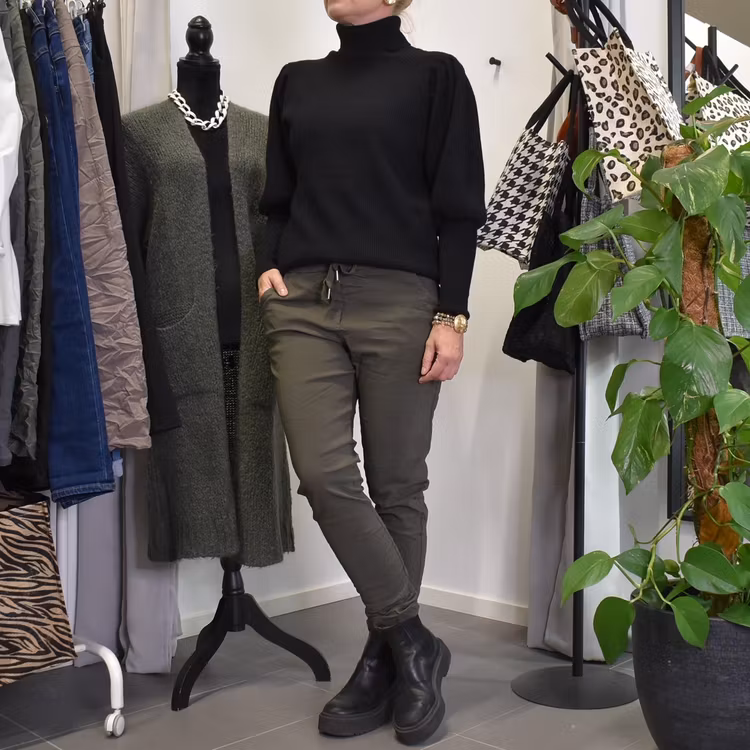 Stretchig Byxa MÖRK KAKI